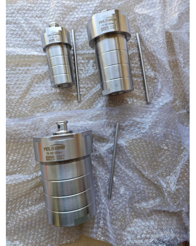 Bình phản ứng, Bình nhiệt thủy phân bằng teflon (lõi teflong, ngoài thép)